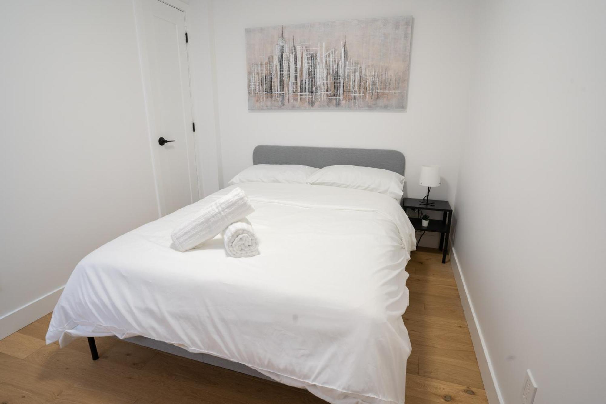 Appartement Beautifully Renovated 3br Downtown 2min To Metro