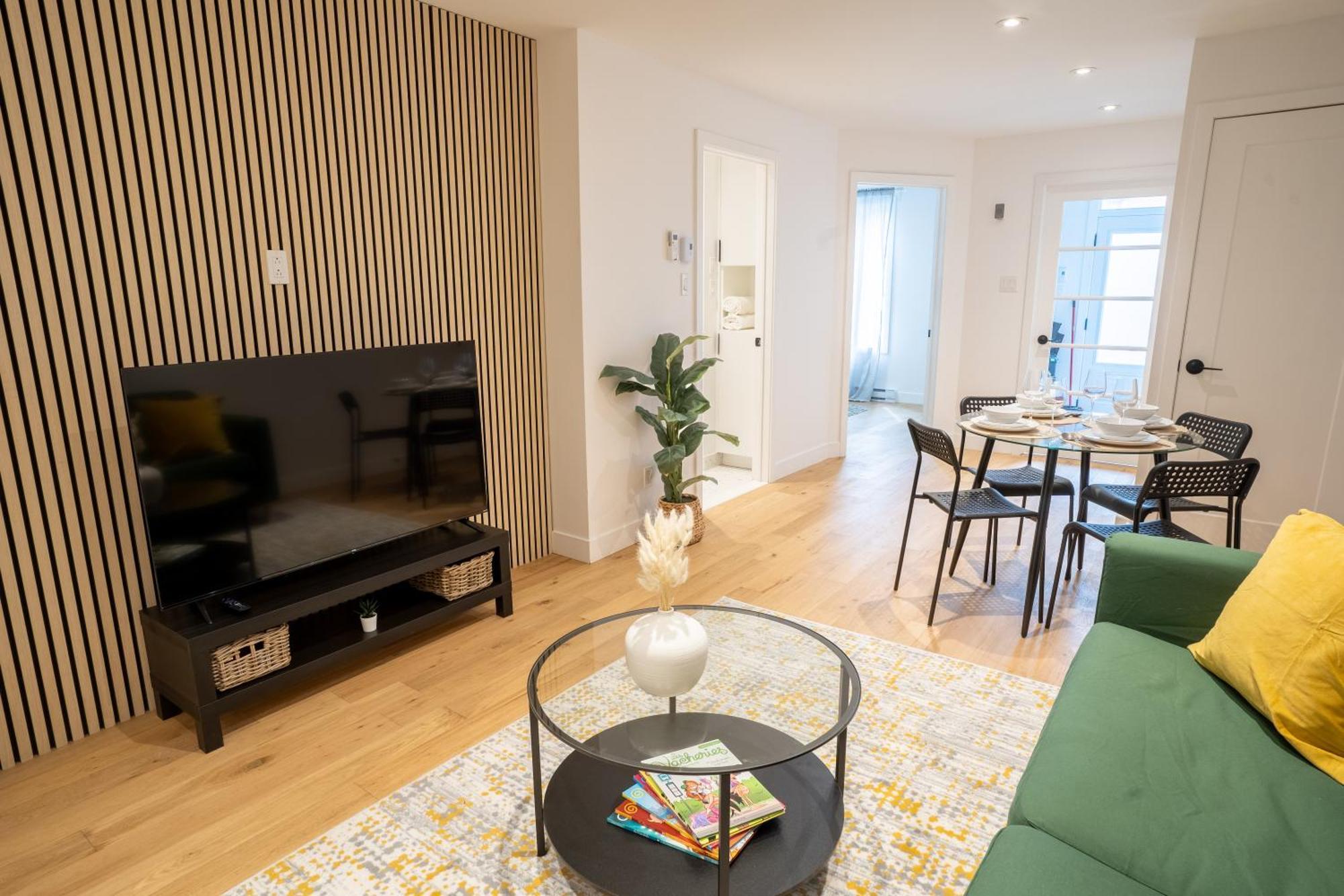 Beautifully Renovated 3br Downtown 2min To Metro Appartement *